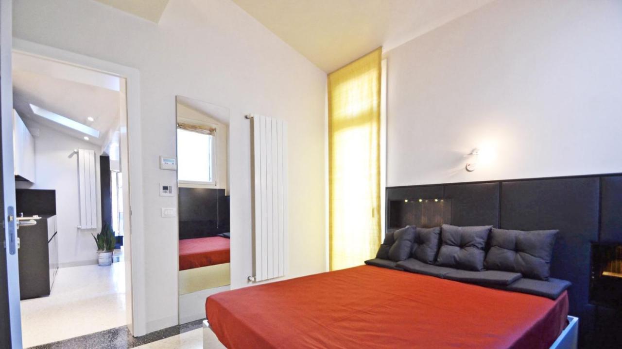 Ai Bareteri Luxury Canal View Βενετία Εξωτερικό φωτογραφία